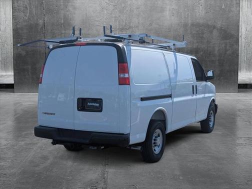 2025 Chevrolet Express 2500 RWD 2500 Regular Wheelbase WT