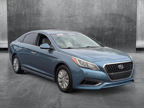 2016 Hyundai SONATA Hybrid SE
