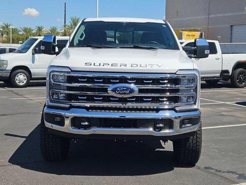 2023 Ford F-350 Lariat