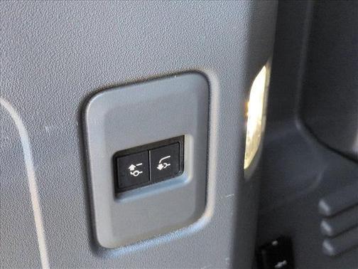 Eiger Grey Metallic 2020 Land Rover Defender 110 HSE
