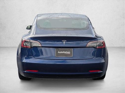 2019 Tesla Model 3 Mid Range