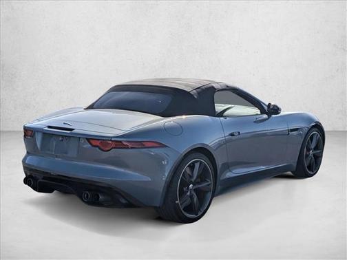 2014 Jaguar F-TYPE V8 S