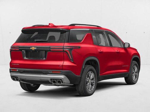 Radiant Red Tintcoat 2026 Chevrolet Traverse LT