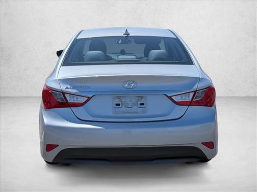 Radiant Silver Metallic 2014 Hyundai SONATA GLS