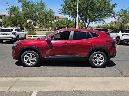 2025 Chevrolet Trax LS