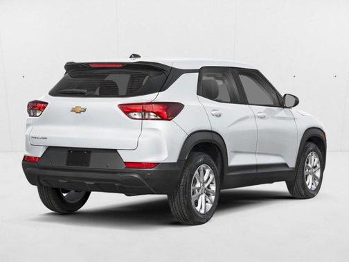 Summit White 2026 Chevrolet Trailblazer LT