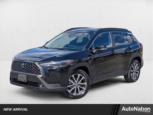 2023 Toyota Corolla Cross XLE