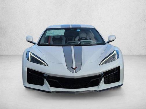 Arctic White 2026 Chevrolet Corvette Z06