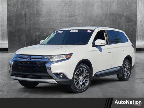2016 Mitsubishi Outlander SE
