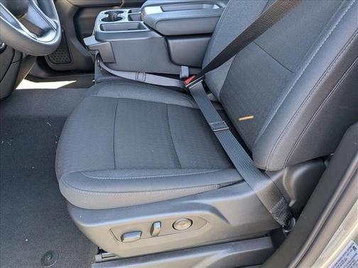 Sterling Gray Metallic 2026 Chevrolet Silverado 2500 Custom