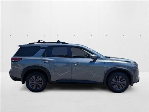 2022 Nissan Pathfinder SV 2WD
