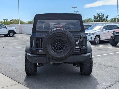 2021 Ford Bronco Base