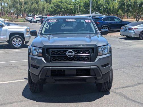 2022 Nissan Frontier S