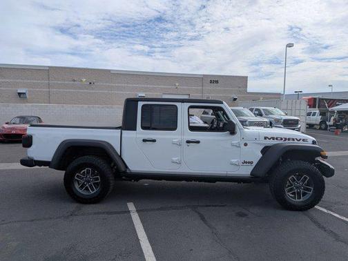 2024 Jeep Gladiator Mojave