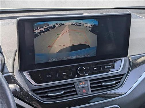 Pearl White Tricoat 2024 Nissan Altima SR FWD