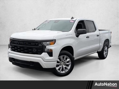 2025 Chevrolet Silverado 1500 Custom