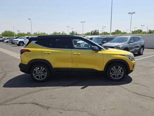 2023 Kia Seltos S