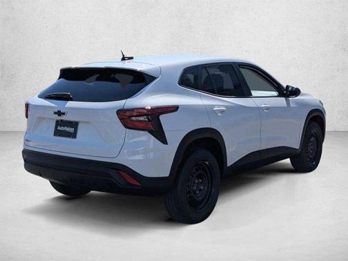 Summit White 2026 Chevrolet Trax LS