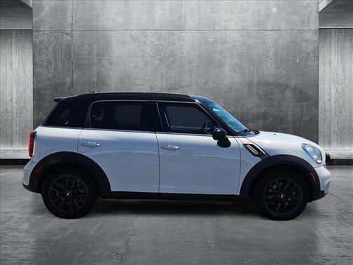 2013 MINI Countryman Cooper S