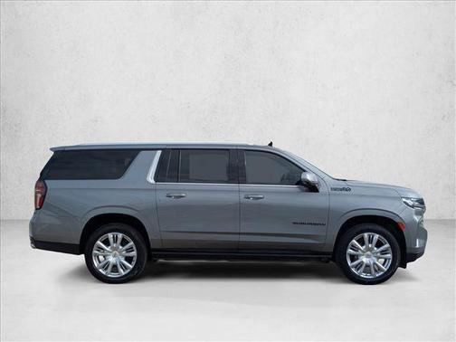 2021 Chevrolet Suburban 4WD High Country