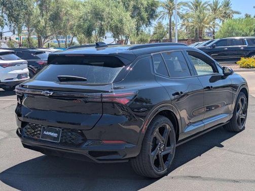 2025 Chevrolet Equinox EV RS