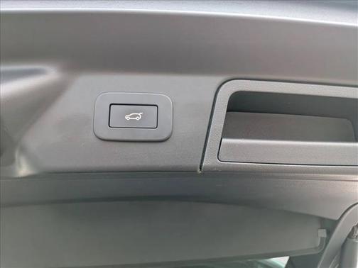 Gray 2024 Land Rover Range Rover Velar P250 SE R-Dynamic