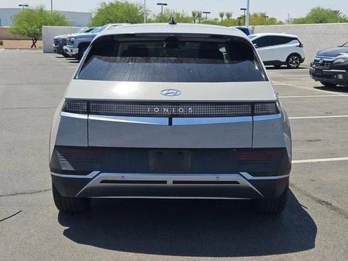2022 Hyundai IONIQ 5 SEL