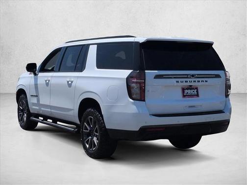 Summit White 2021 Chevrolet Suburban 4WD Z71