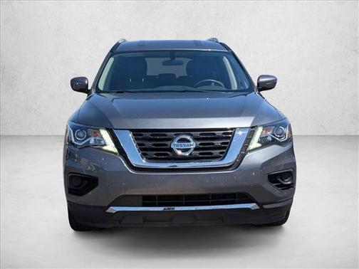 Gun Metallic 2020 Nissan Pathfinder S 2WD