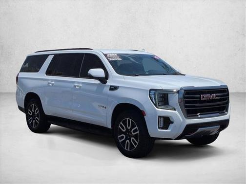 Summit White 2022 GMC Yukon XL 4WD AT4