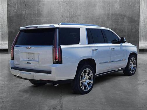 2016 Cadillac Escalade Premium