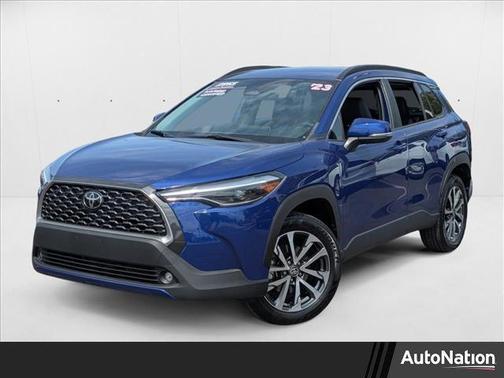 2023 Toyota Corolla Cross XLE