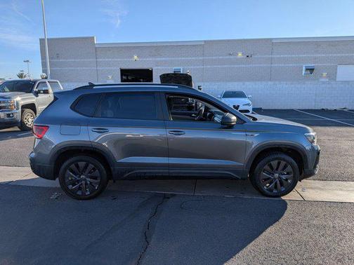 2023 Volkswagen Taos 1.5T S