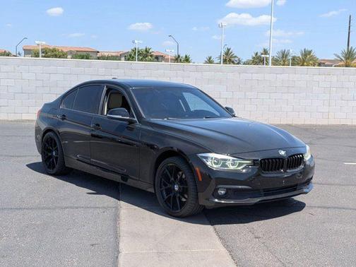 Jet Black 2018 BMW 320 i