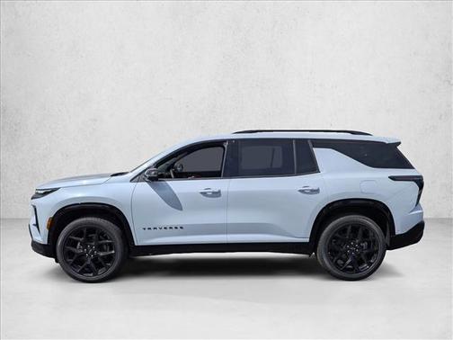 Polar White Tricoat 2026 Chevrolet Traverse RS