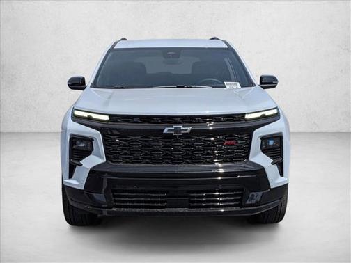 Polar White Tricoat 2026 Chevrolet Traverse RS