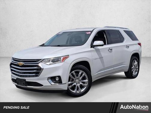 Iridescent Pearl Tricoat 2018 Chevrolet Traverse High Country