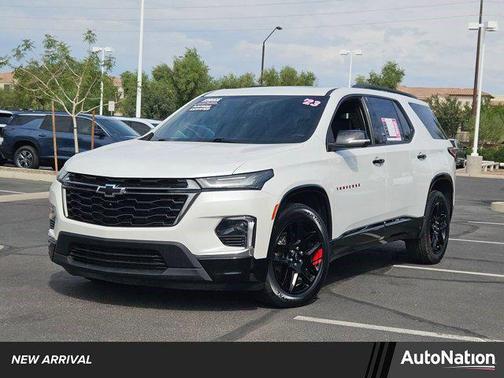 2023 Chevrolet Traverse Premier