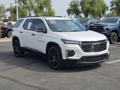 2023 Chevrolet Traverse Premier
