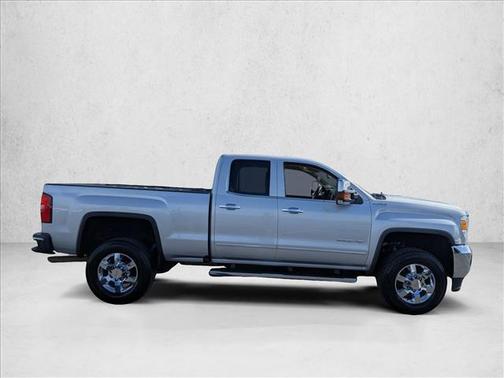2017 GMC Sierra 2500 SLT