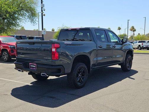 2025 Chevrolet Silverado 1500 Custom Trail Boss