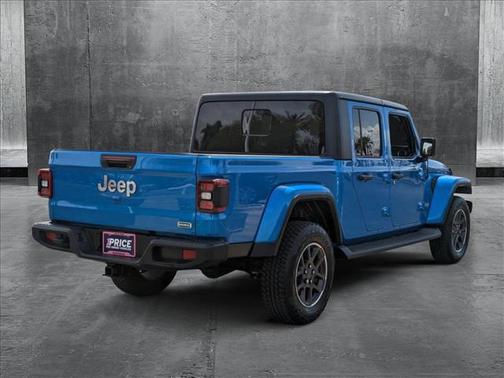 2022 Jeep Gladiator Overland