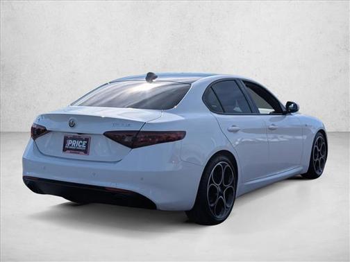 2022 Alfa Romeo Giulia Ti