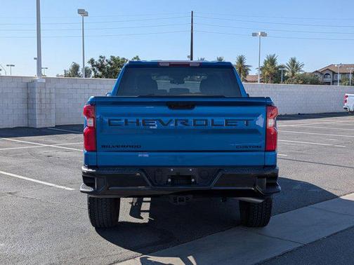 Glacier Blue Metallic 2024 Chevrolet Silverado 1500 Custom Trail Boss