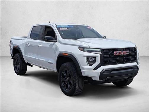 Summit White 2025 GMC Canyon Elevation