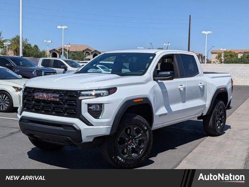 2025 GMC Canyon Elevation