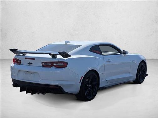 2022 Chevrolet Camaro RWD Coupe LT1