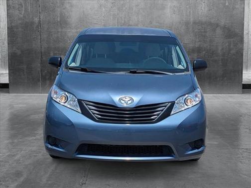 2014 Toyota Sienna L