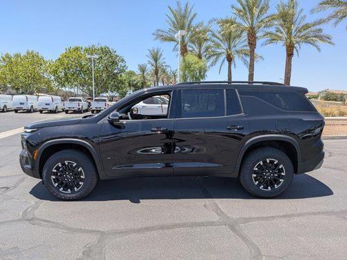 Mosaic Black Metallic 2026 Chevrolet Traverse AWD Z71