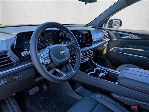 Mosaic Black Metallic 2026 Chevrolet Traverse LT